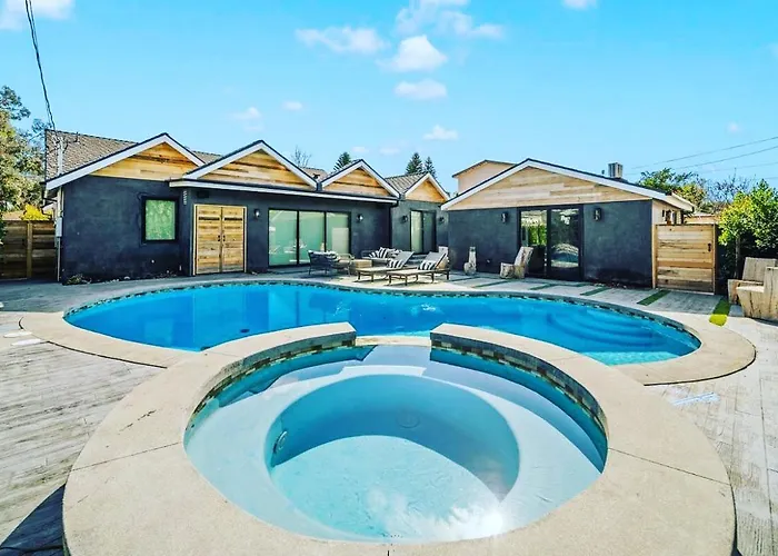 Tulum Style In Sherman Oaks